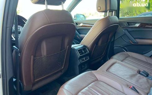 Audi Q5 2018 - фото 26