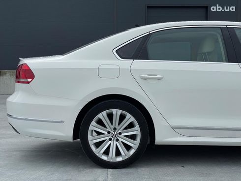 Volkswagen passat b7 2012 белый - фото 13