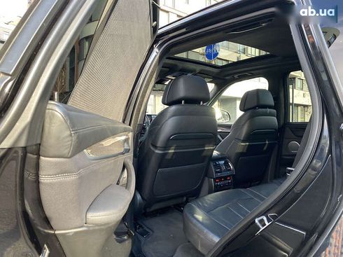 BMW X5 2017 - фото 28