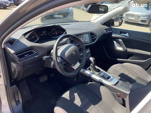 Peugeot 308 2015 - фото 10