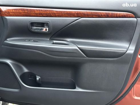 Mitsubishi Outlander 2013 коричневый - фото 64
