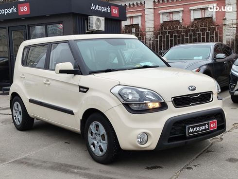 Kia Soul 2012 бежевый - фото 3