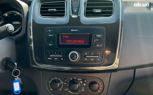 Renault Logan 2019 - фото 11