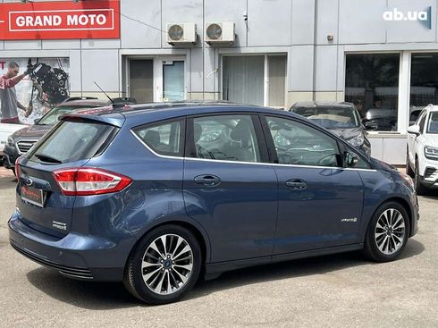 Ford C-Max 2017 - фото 29