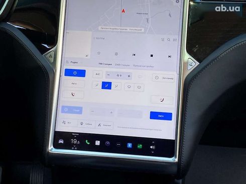 Tesla Model X 2017 - фото 24