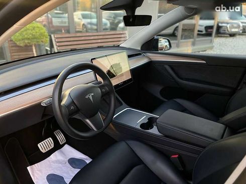 Tesla Model Y 2022 - фото 13