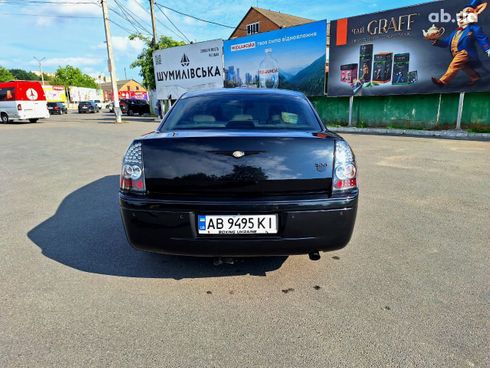 Chrysler 300C 2005 черный - фото 2