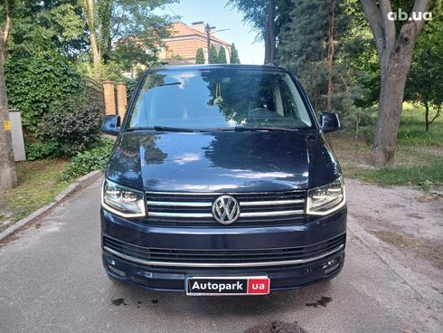 Volkswagen Caravelle 2017 синий - фото 2