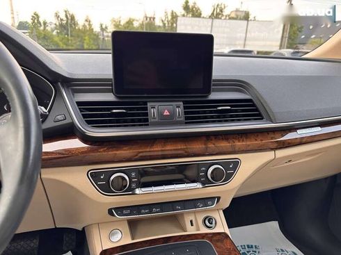Audi Q5 2018 - фото 27