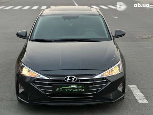 Hyundai Elantra 2019 - фото 5