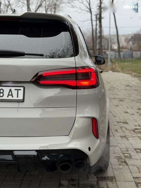 BMW X5 M 2021 - фото 16
