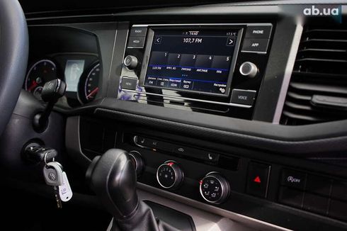 Volkswagen Transporter 2021 - фото 25