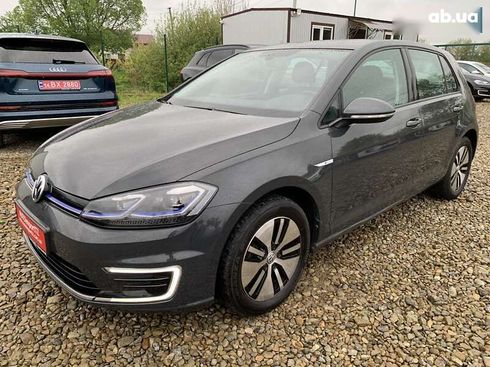 Volkswagen e-Golf 2020 - фото 4