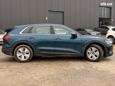 Audi E-Tron 2021 синий - фото 11