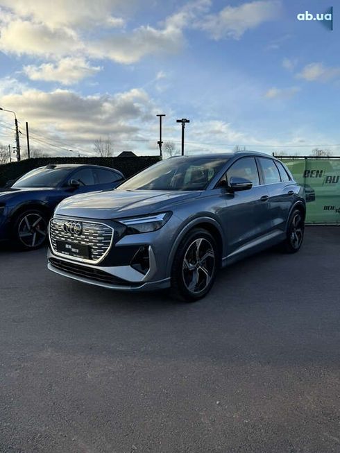 Audi Q4 e-tron 2023 - фото 3