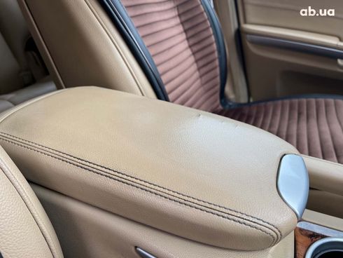 Mercedes-Benz GL-Класс 2010 красный - фото 35
