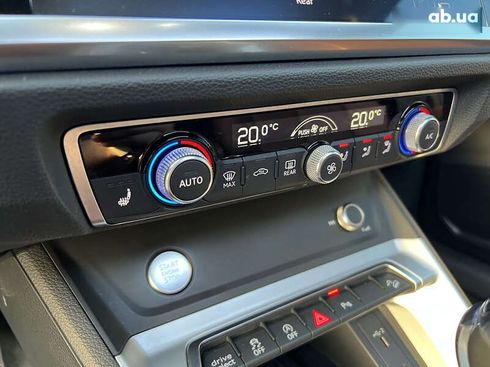 Audi Q3 2019 - фото 24