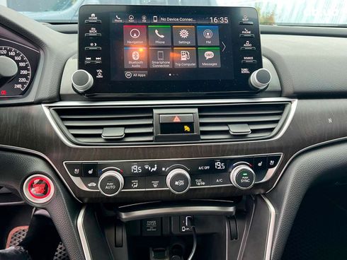 Honda Accord 2018 белый - фото 112