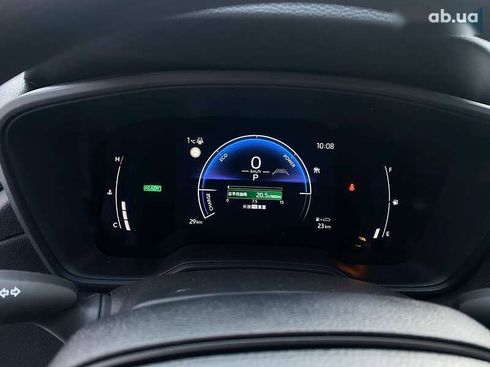 Toyota Corolla Cross 2025 - фото 14