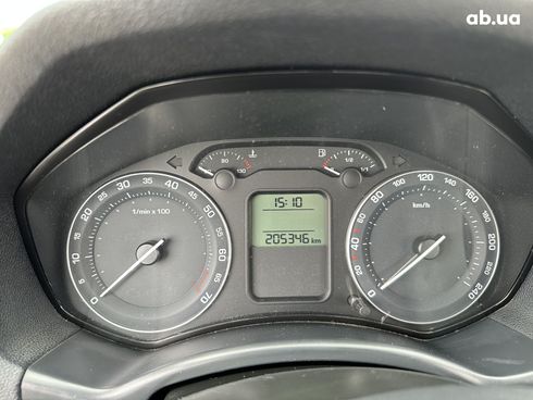Skoda Octavia 2005 серебристый - фото 7