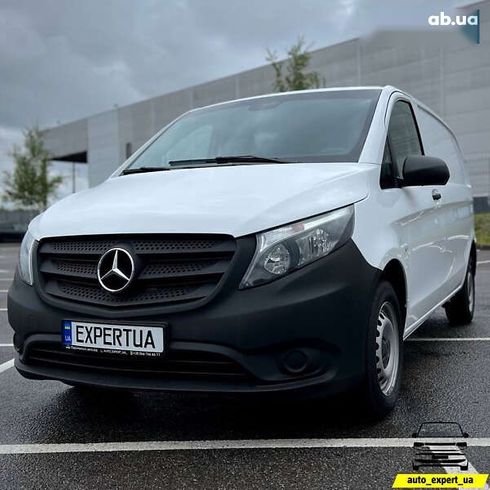 Mercedes-Benz Vito 2022 - фото 7