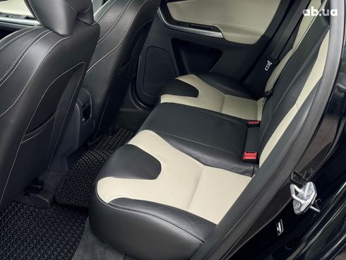 Volvo XC60 2016 черный - фото 23