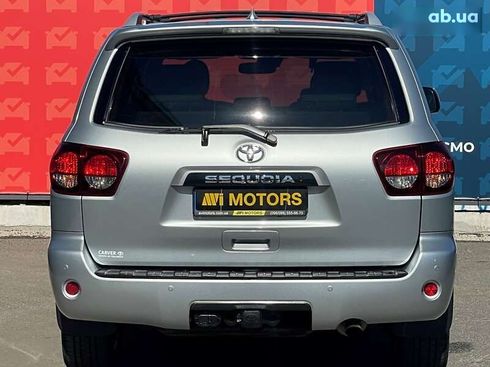 Toyota Sequoia 2020 - фото 8