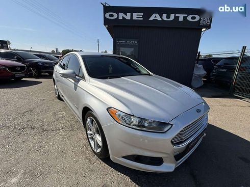 Ford Fusion 2016 - фото 9