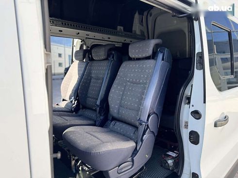 Renault Trafic 2016 - фото 29