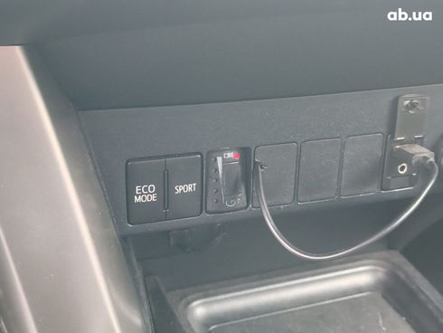 Toyota RAV4 2014 серый - фото 30