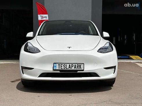 Tesla Model Y 2023 - фото 3