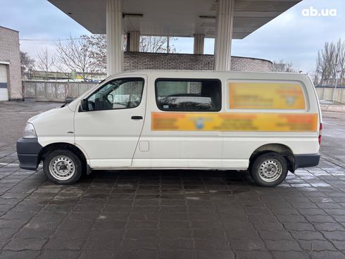 Toyota HiAce 2007 белый - фото 7