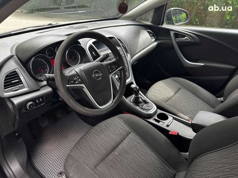 Opel Astra 2012 черный - фото 10