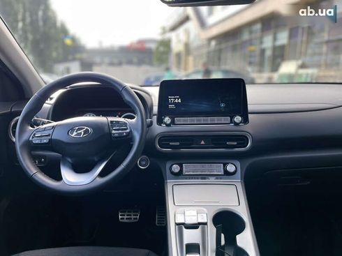 Hyundai Kona Electric 2022 - фото 26