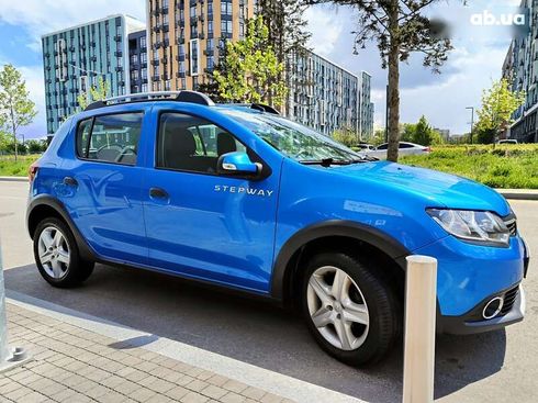 Renault Sandero 2014 - фото 27
