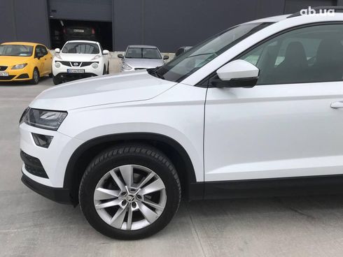 Skoda Karoq 2019 белый - фото 4