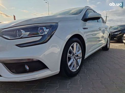 Renault Megane 2017 - фото 3