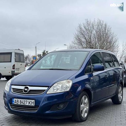 Opel Zafira 2011 - фото 8