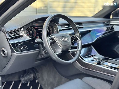 Audi A8 2023 - фото 21