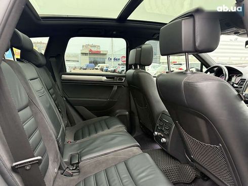 Volkswagen Touareg 2015 - фото 12