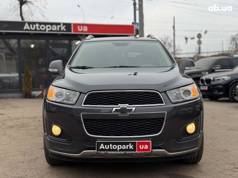 Chevrolet Captiva 2013 серый - фото 3