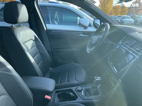 Volkswagen Tiguan 2022 - фото 24