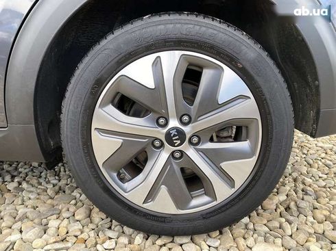 Kia Niro 2019 - фото 19