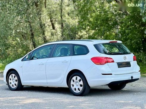Opel Astra 2011 - фото 8
