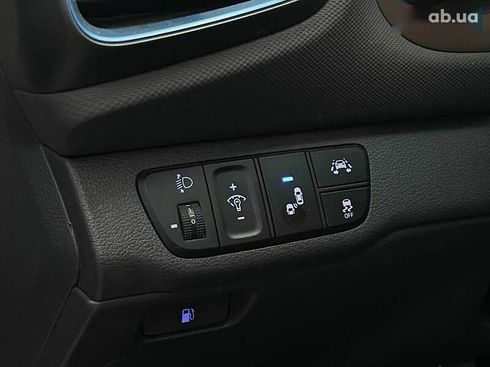 Hyundai Ioniq 2016 - фото 25