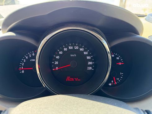 Kia Soul 2010 бежевый - фото 15