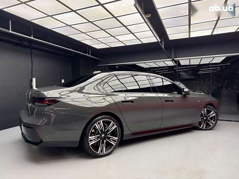 BMW 7 серия 2023 - фото 19