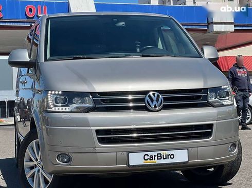 Volkswagen Multivan 2015 - фото 3