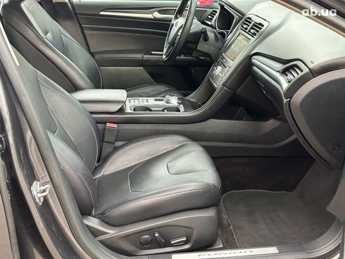 Ford Fusion 2016 серый - фото 31