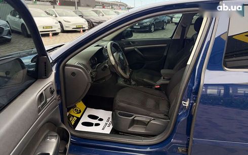 Skoda Octavia 2012 - фото 14